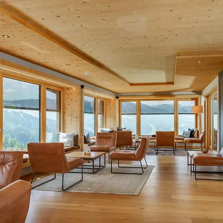 Naturhotel Edelweiss 4* וואגריין