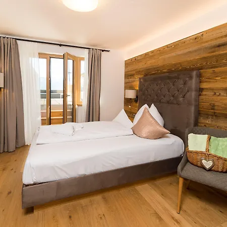 Naturhotel Edelweiss 4* Wagrain