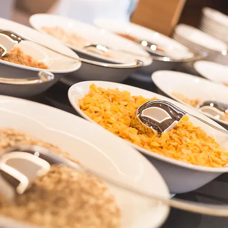 Naturhotel Edelweiss 4* וואגריין